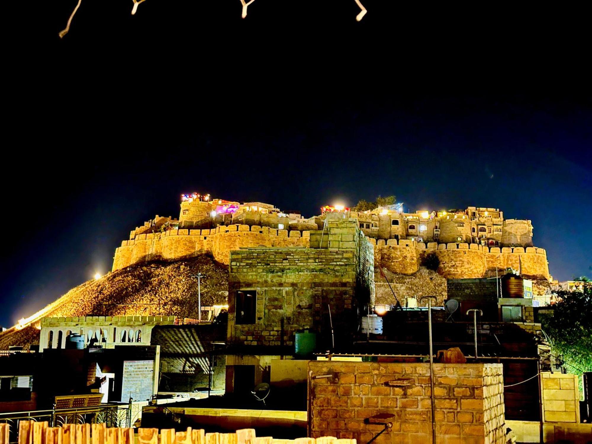 Hotel Hashim Jaisalmer Zewnętrze zdjęcie